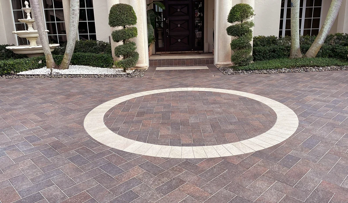 gres na podjazd w kolorze brązowym.webp